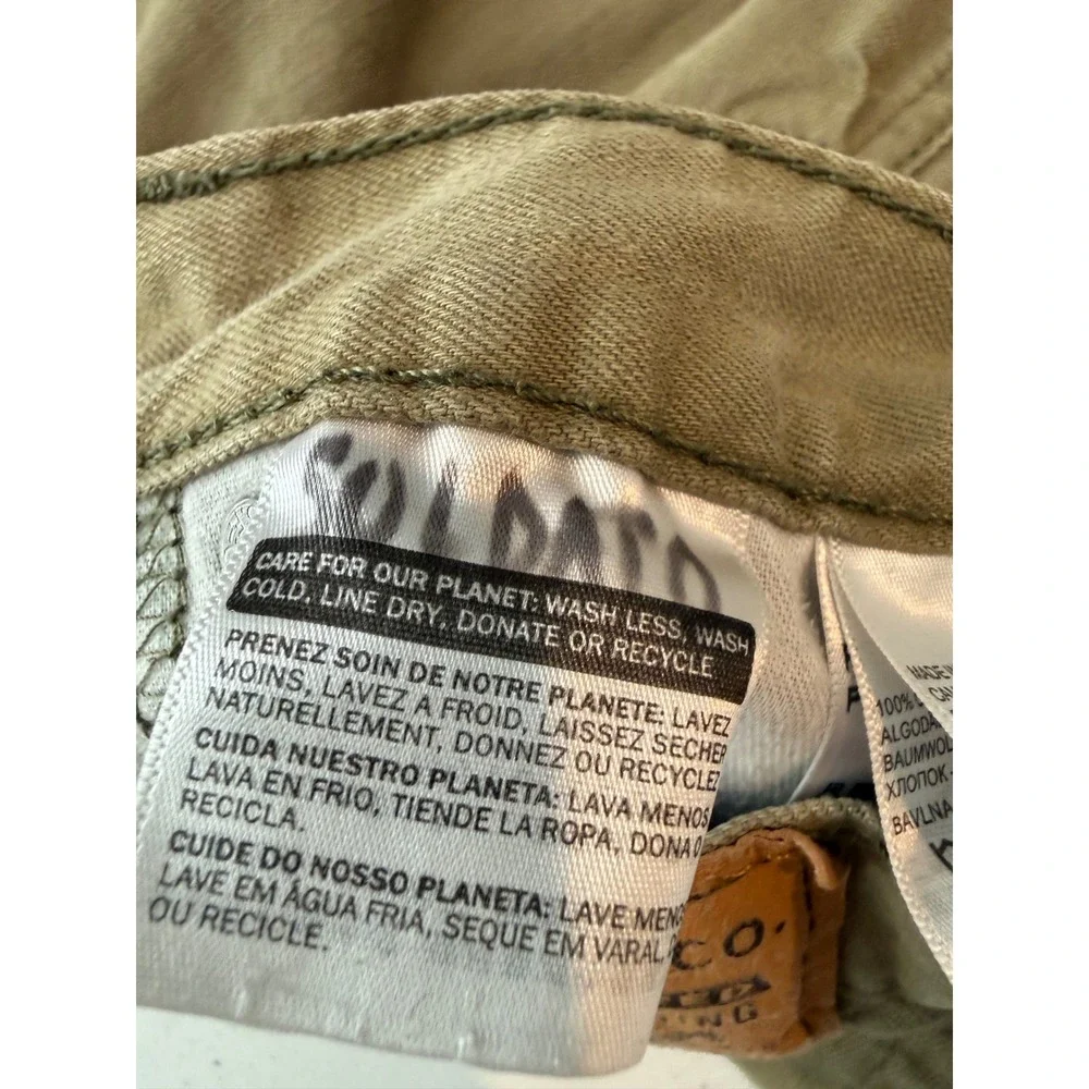 Levis 505 Regular Fit Straight Leg Pants Olive Khaki 34x32 00505-0979 Mens